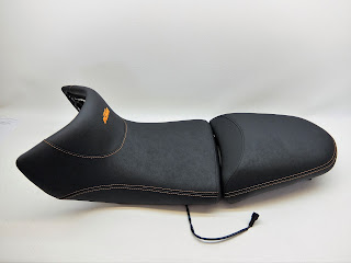 KTM Fahrer- und Soziussitz
