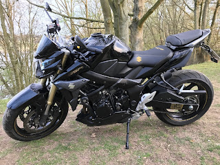 Suzuki GSR 750 – Komfortpolsterung