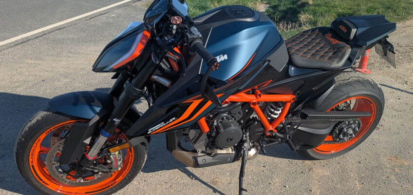 KTM Sitzbank vom Bikepolsterer
