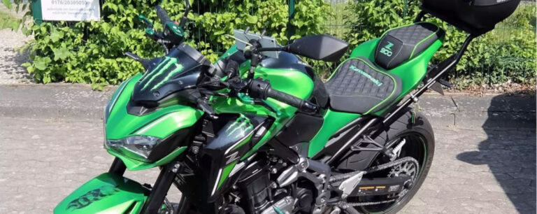 Vom bikepolsterer neugepolsterte Kawasaki Z 900