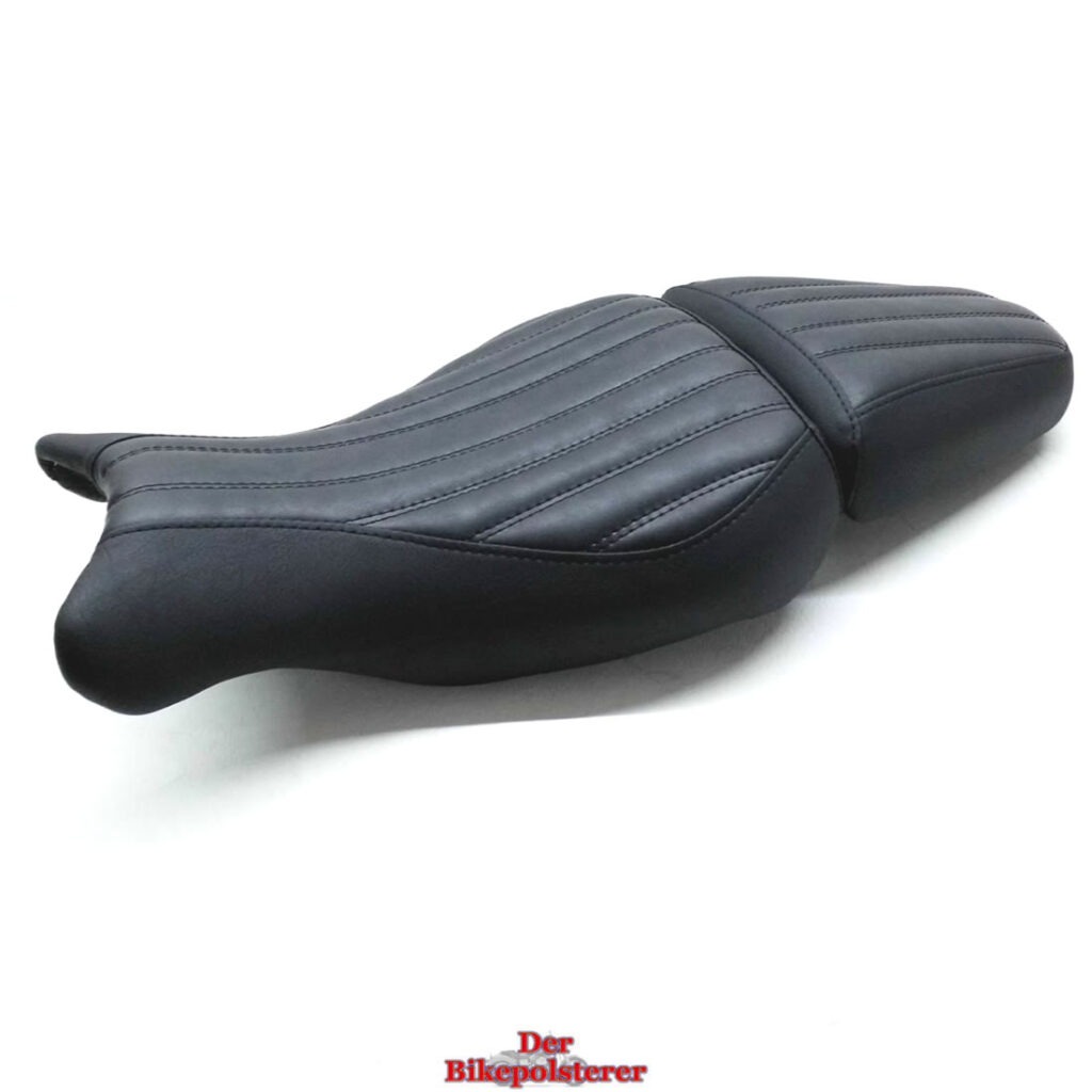 Neupolsterung einer BMW R nineT Sitzbank / Fahrer- und Soziusbank