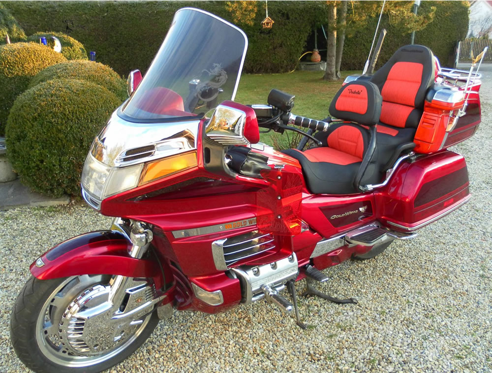 Honda gold 1500. Honda Gold Wing 1500. Honda Gold Wing 1500 se. Honda gl1500 Gold Wing. Gl1500 Goldwing багажник.